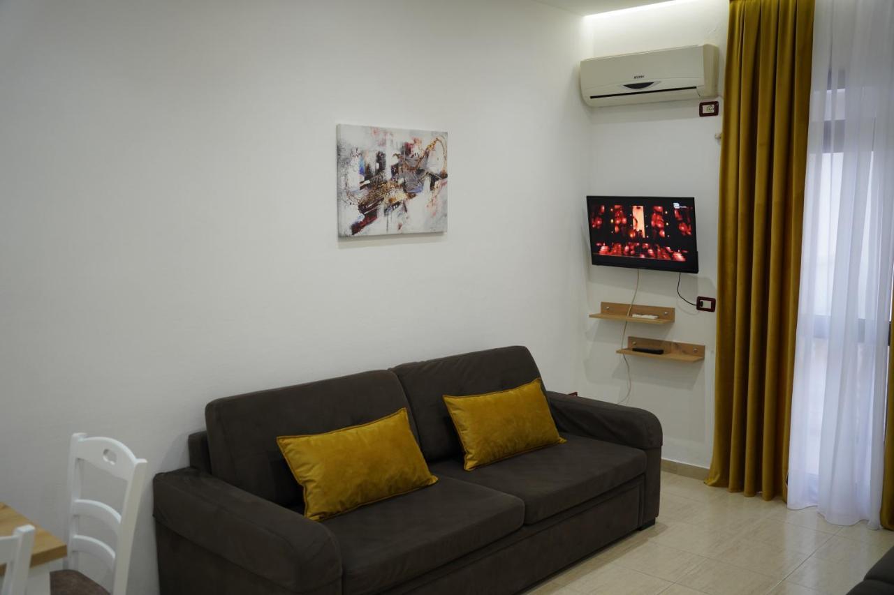 Apartments Costa Azzurra Velipoje Bagian luar foto
